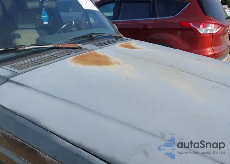 1996 Jeep Cherokee Country from USA, damaged, VIN 1J4FJ78S5TL274894